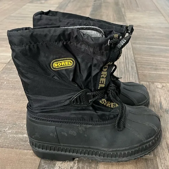 Sorel Whistler III youth boots