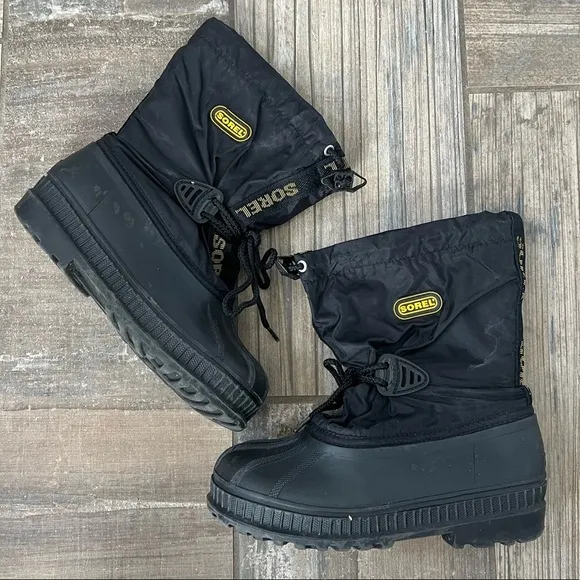 Sorel Whistler III youth boots