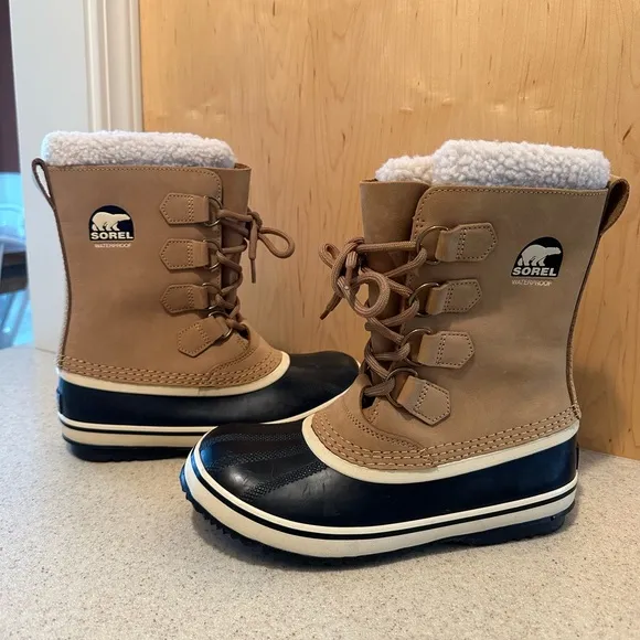 Sorel Women's 1964 Pac 2 Snow Boots, size 6.5