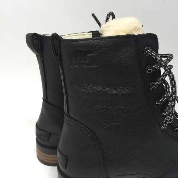 Sorel Women's Emelie Short Lace Cozy Leather Boots Black, Sz 8