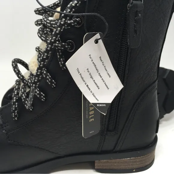 Sorel Women's Emelie Short Lace Cozy Leather Boots Black, Sz 8