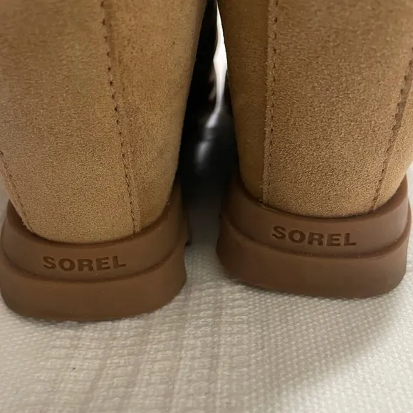 SOREL Women's Joan Of Arctic Wedge III Tawny Buff Leather Boots Sz  9