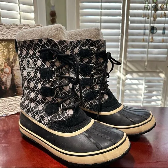 Sorel Womens 1964 Pac Graphic BOOTS 10 Waterproof Winter Snow Hiking Black