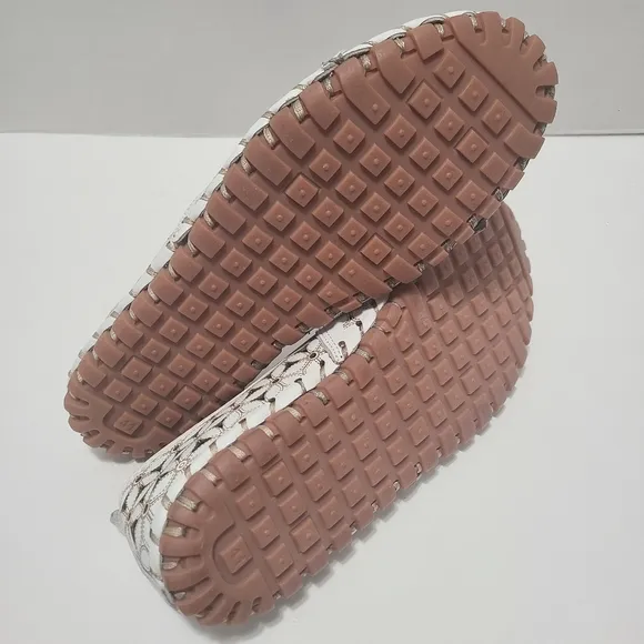 Spring Step Flowerflow White Leather Perforated Loafers‎ Moccasins 41