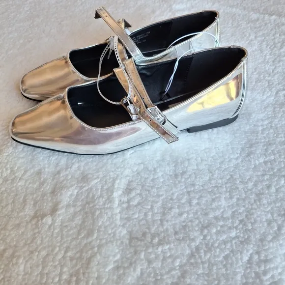 Steve Madden 7.5 Metallic Patent Flats Leather Square Toe MaryJane Alisa Benson