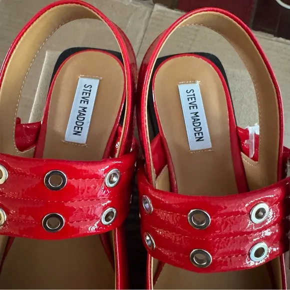 Steve Madden Graya Red Patent Flat Shoes Size 11