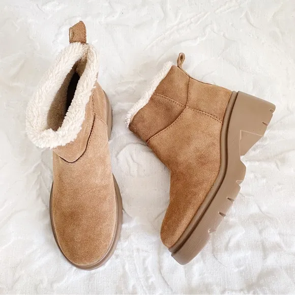 Steve Madden Hatcher Chestnut Suede Boots Size 7.5 New
