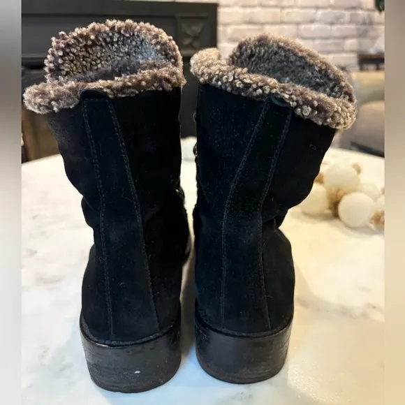 Stuart Weirzman Shearling Lined Boots