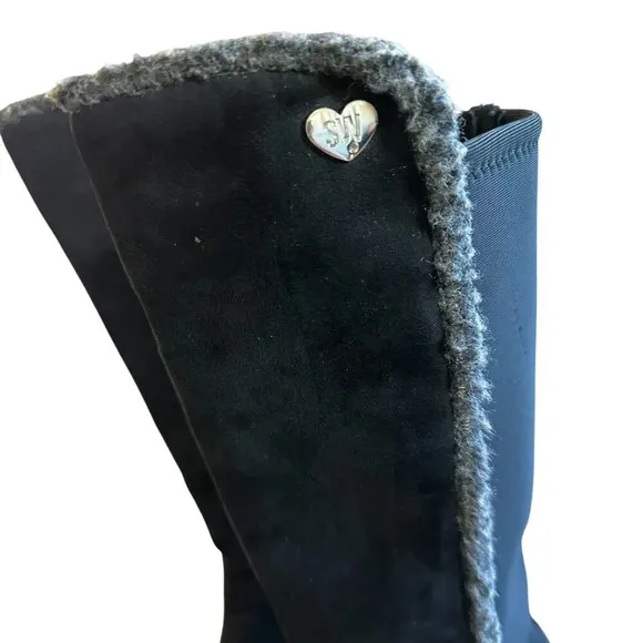 Stuart Weitzman 50/50 Shearling Black Dark Gray Boots Heart Suede Size 4 Girls