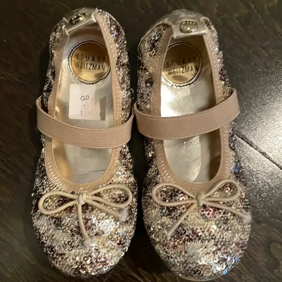 Stuart Weitzman Adrienne Girls Gold Sequin Rounded Toe Ballet Flats size 11