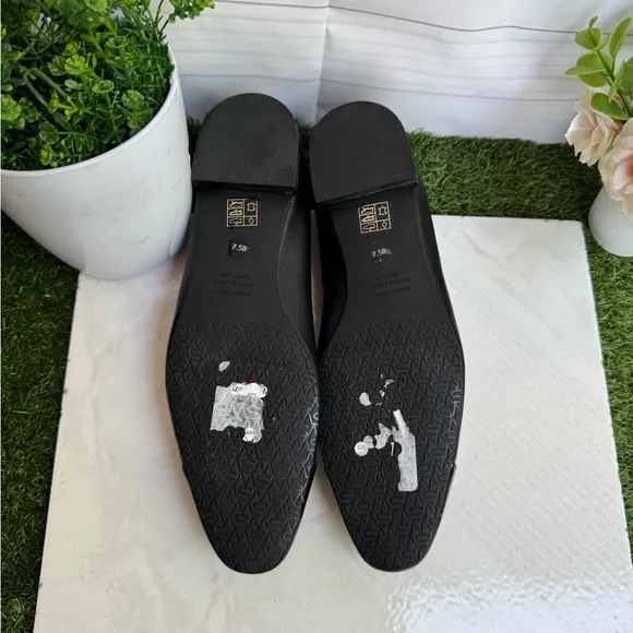 Stuart Weitzman Black Ballet ballerina FlatsSleek Mixed Leather Bow size 7.5