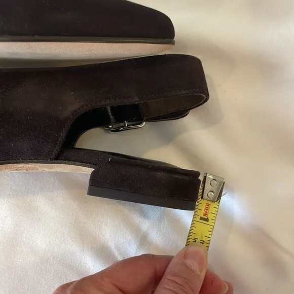 STUART WEITZMAN BROWN SUEDE SLINGBACK FLATS.  NEW