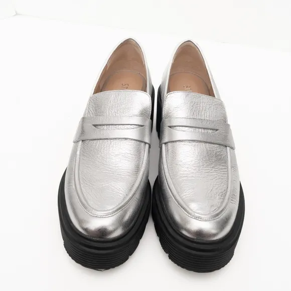 Stuart Weitzman | Women's Soho Silver Loafers