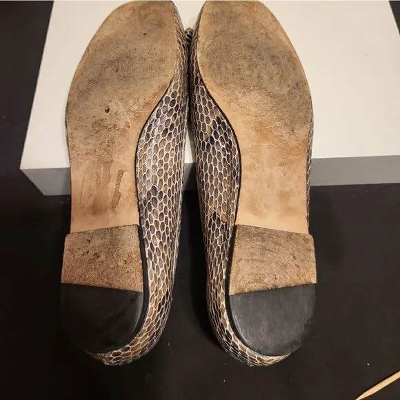 Stuart Weitzman Brown Snakeskin Embossed Patent Leather Bow Flats sz.8  Ret $275