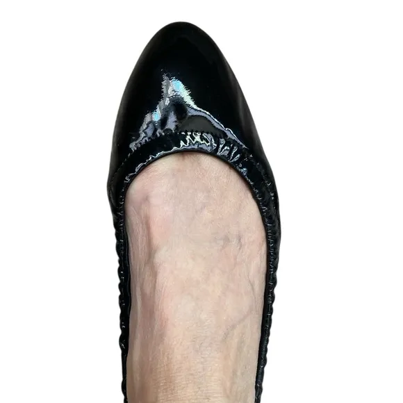 STUART WEITZMANGabby Scrunched Patent Leather Ballet Flats Sz 6