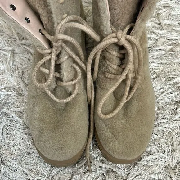 Stuart Weitzman Nisha Chill Shearling Lace Up Ankle Combat Boots size 9 Wide