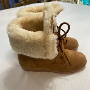 Style &amp; Company Brown Suede Shearling Boots Size 8 M New