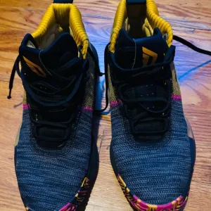 Stylish Black and Yellow Athletic Sneakers