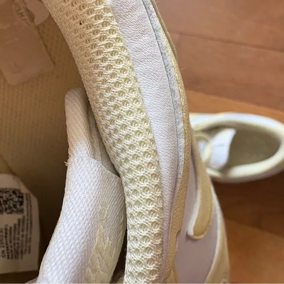 Stylish White and yellow  Nike shoe