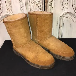 Suede and Shearling Calf High Sheep Skin Boots Size Mens 10 Womens 11
