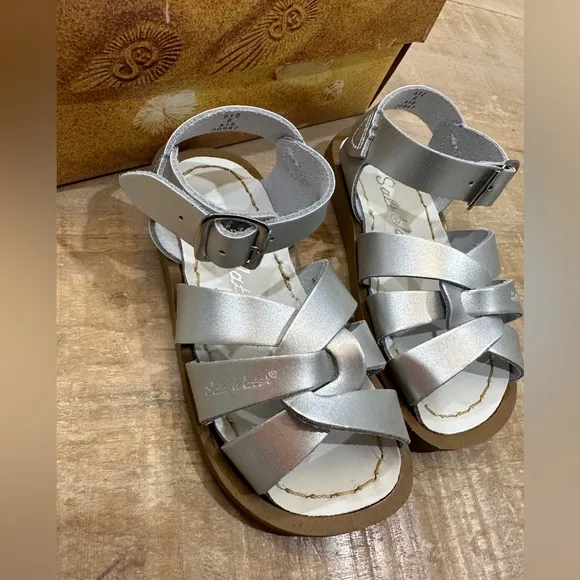 Sun salt Water metallic silver kids baby girls sandals shoes NIB