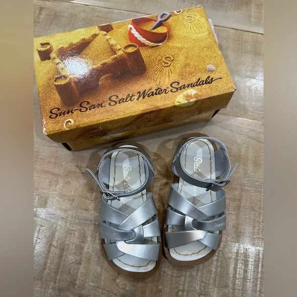 Sun salt Water metallic silver kids baby girls sandals shoes NIB