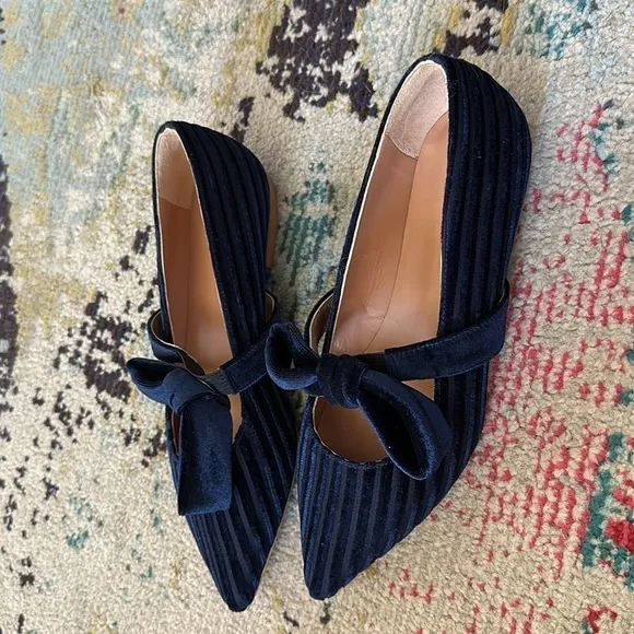 Sundance Valeria Blue Velvet Bow Point Toe Flats; size 37