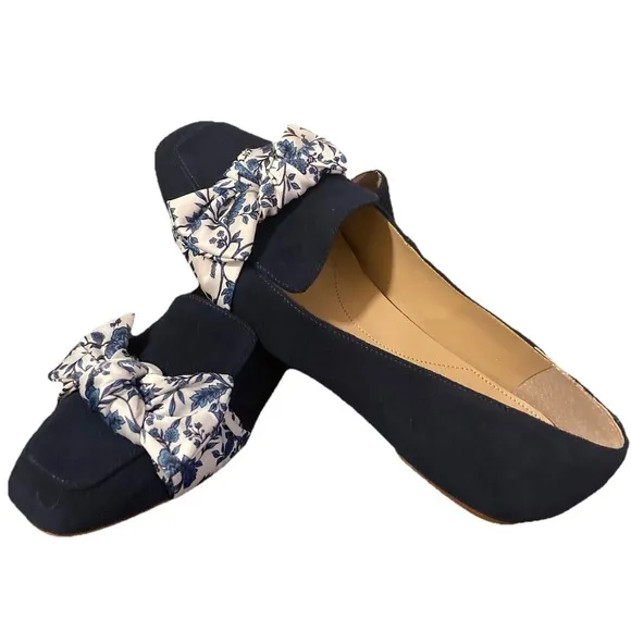 TALBOTS Flats Loafers Indigo Blue Stella Floral Bow Leather Suede Sz 9.5 Preppy