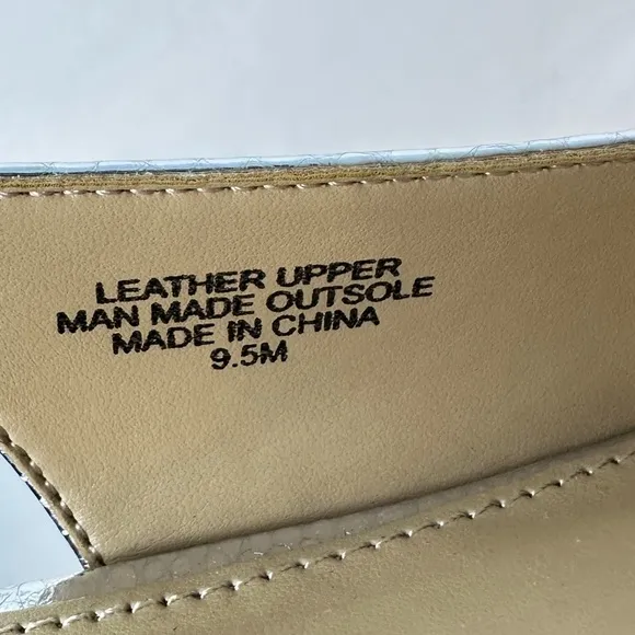 Talbots Silver Leather  Slingback Flats 9.5