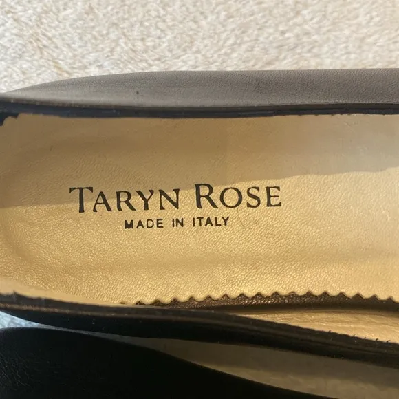 Taryn Rose peep toe twist black leather w/leather soles flats Sz 37.5