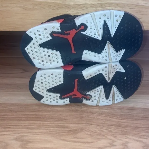 (TD) Air Jordan 6 Retro 'Infrared' 2019 384667-060