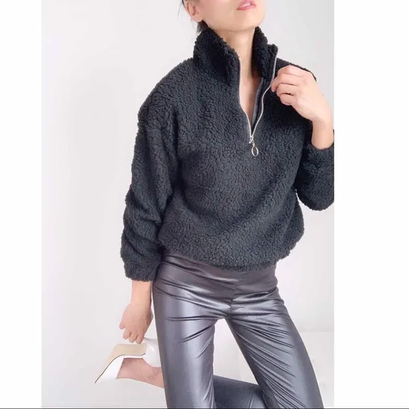 TEDDY SHEARLING HALF ZIP SWEATER  - BLACK