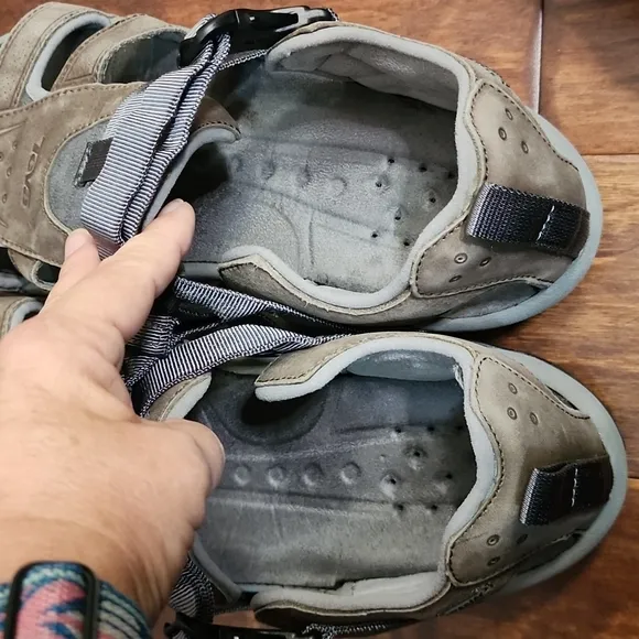 Teva Karnali Wraptor hiking / water sandals