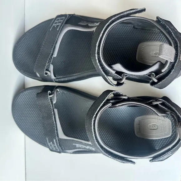 Teva Men Sandals Black Gray  Outdoor Water Hiking Walking Beach Size:10