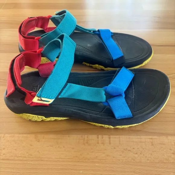 Teva Men’s 8 Colorful Outdoor Hiking Sandals Hurricane Velcro Water Shoes
