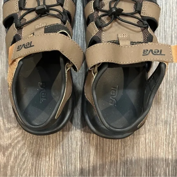 Teva Men’s Flintwood Outdoor Water Shoes Sandals in Brown Black Colors sz US 8