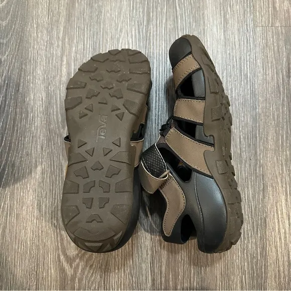 Teva Men’s Flintwood Outdoor Water Shoes Sandals in Brown Black Colors sz US 8
