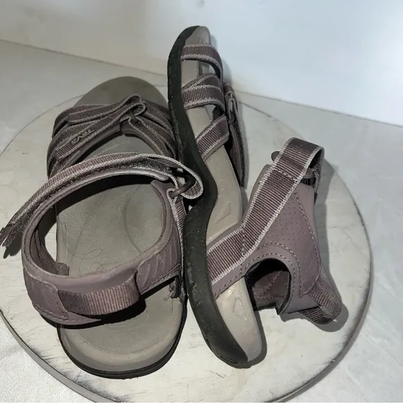 Teva Tirra Women's Plum Grey Truffle Water Sandals Strappy Size 8