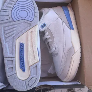 The Air Jordan 3 Retro “Lucky Shorts” (Hydrogen Blue)  Size 2.5Y