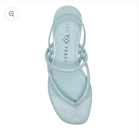 THE CLAIRE SANDAL baby blue size 8