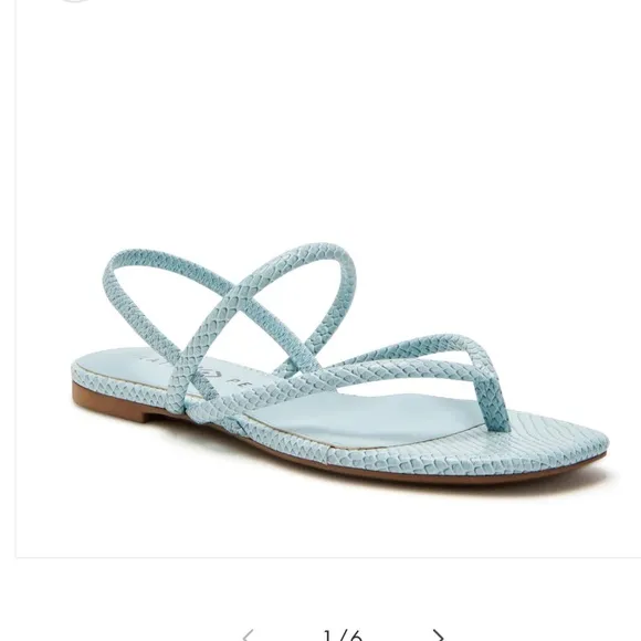 THE CLAIRE SANDAL baby blue size 8