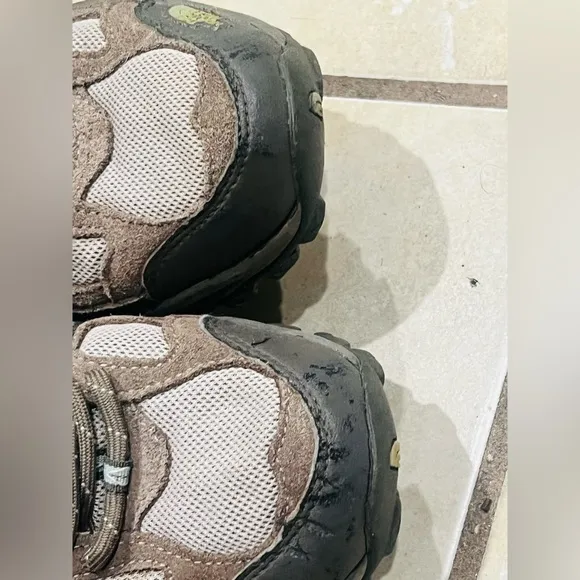 The North Face Alpha Z73 Mid Hiking Trail Boots Gray Women Size 7.5 super clean