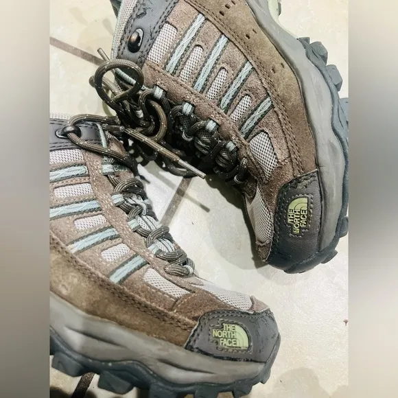 The North Face Alpha Z73 Mid Hiking Trail Boots Gray Women Size 7.5 super clean