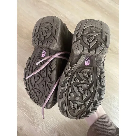 The North Face girls snow boots brown w pink laces size 2