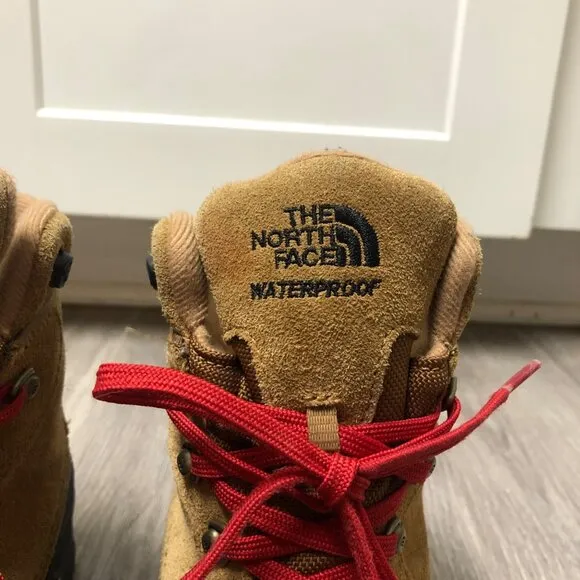 The North Face Kid's Size 3 Snow Boots Suede Waterproof Insulated Hiking Shoes