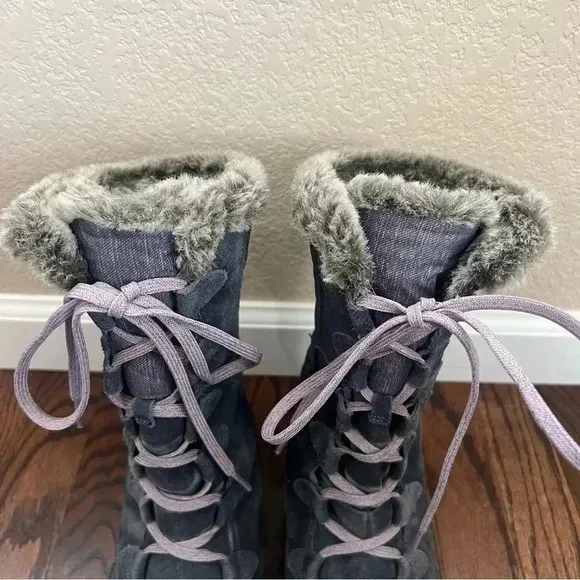 The North Face Nuptse Purna Snow Boots Plum Kitten Grey Women Size 11 NF00A0Z3