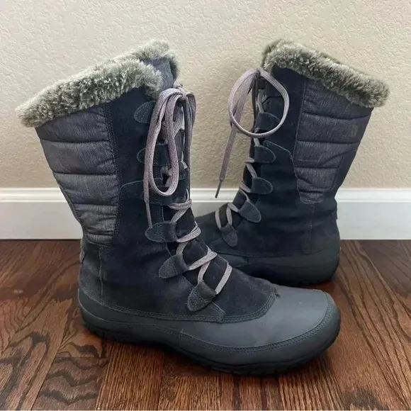 The North Face Nuptse Purna Snow Boots Plum Kitten Grey Women Size 11 NF00A0Z3