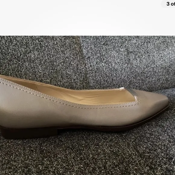 Theory Leather Gray Square Toe Flats  Size 8. EU39​