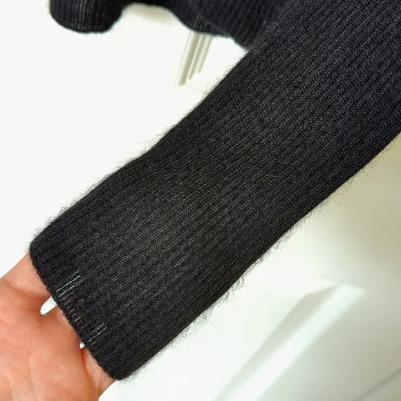 Theyskens' Theory Cashmere &amp; Silk Lightweight Ribbed Knit Sweater Black Large