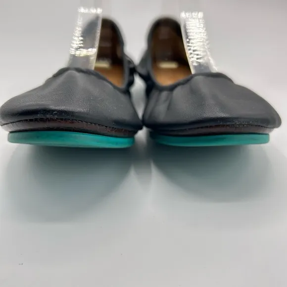 Tieks Black Leather Flats Size 8